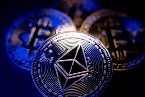 Ethereum Supply Shrinks as Price Holds Below SMA200